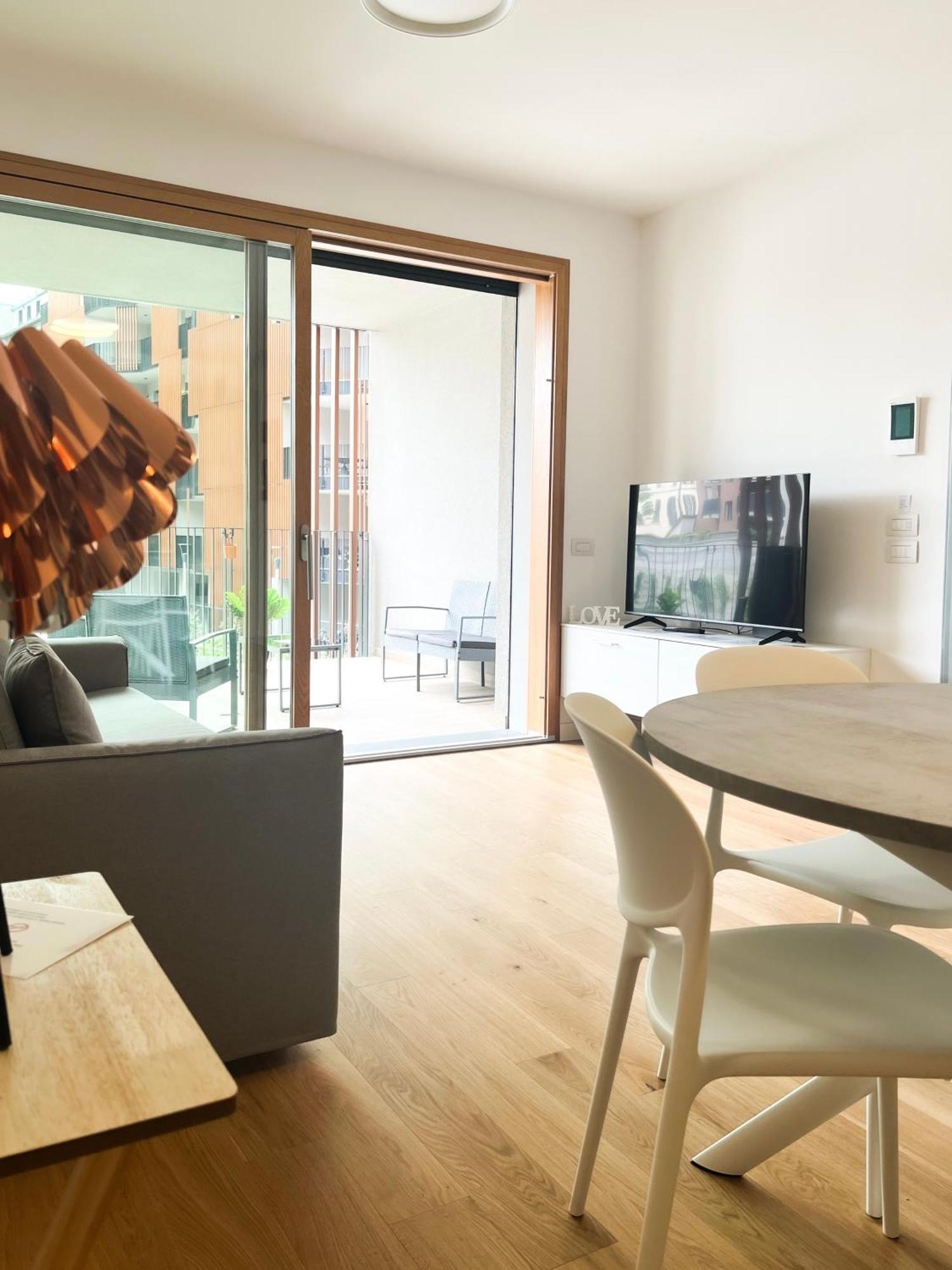 Comecasa Modern Terraced & Palestra Apartment Milan Exterior photo